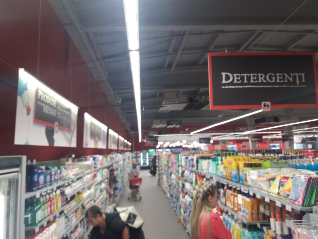 Mega Image (multiple locații)