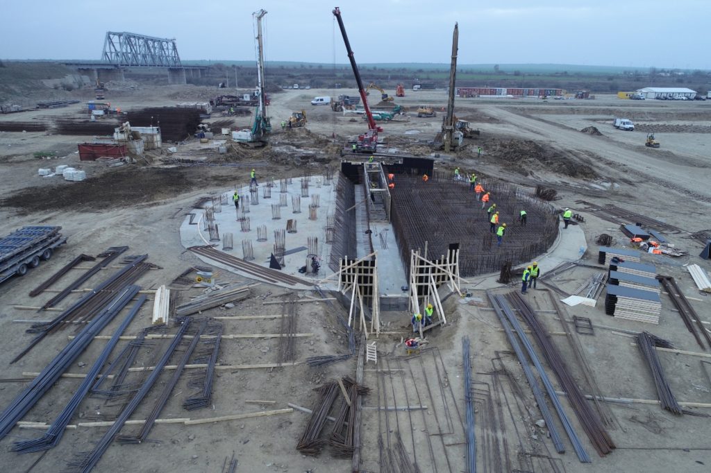 Omnia Europe, Faza 1